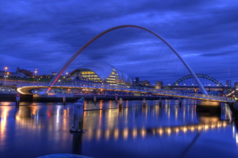 ស្វែងយល់ពីទីក្រុង Newcastle ប្រទេសអង់គ្លេស