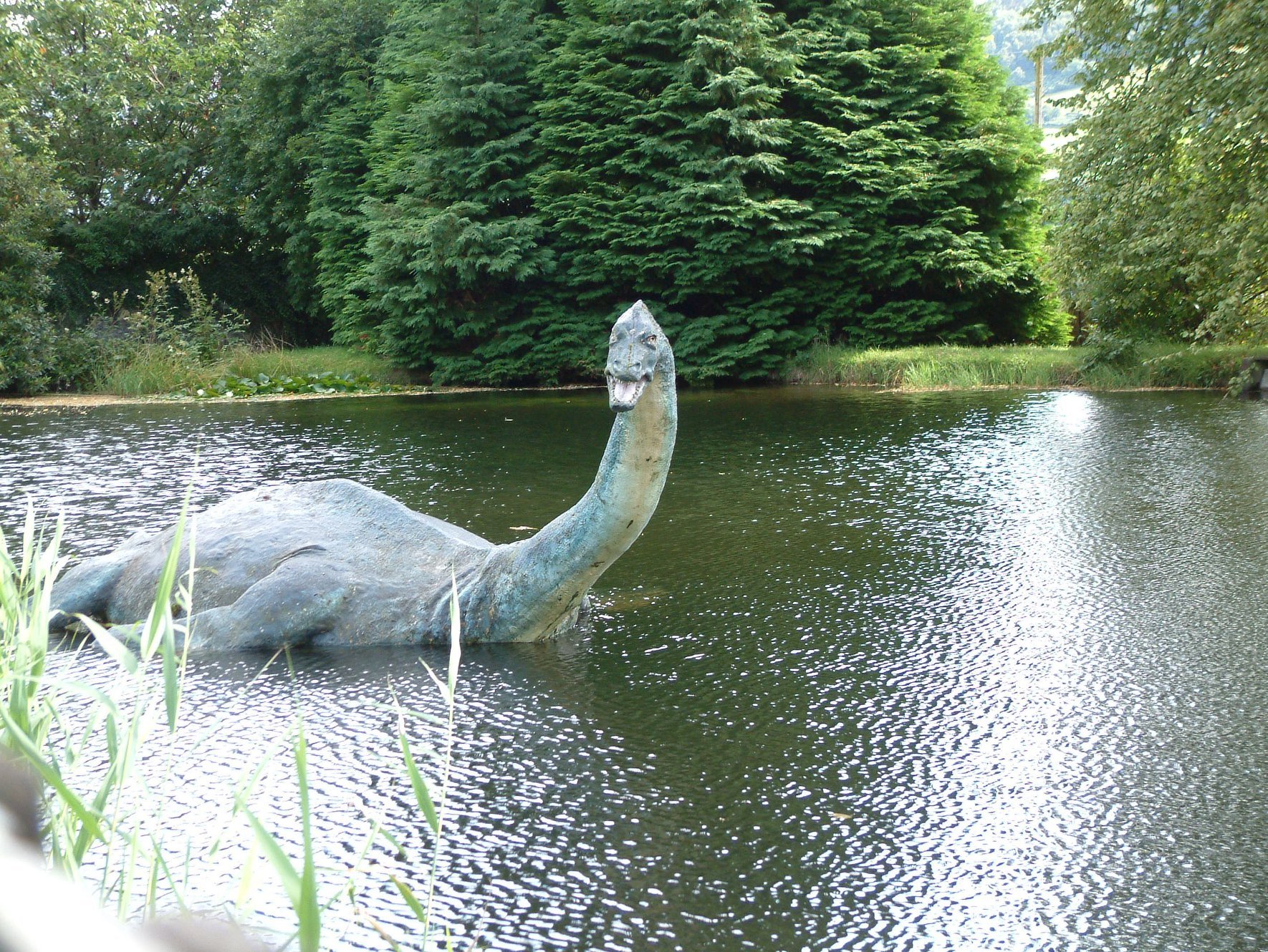 စကော့တလန်၊ Loch Ness ကိုစူးစမ်းပါ။