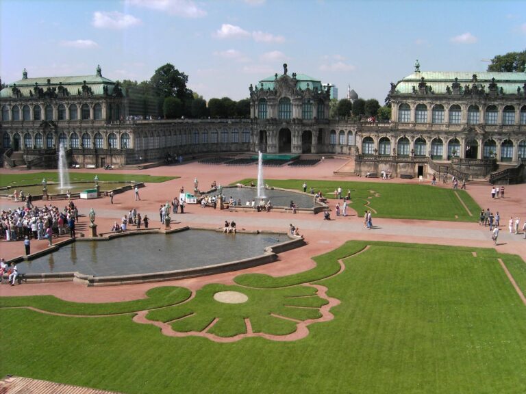 Jelajahi Dresden, Jerman