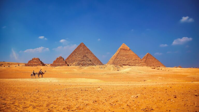 Giza pýramídarnir í Egyptalandi