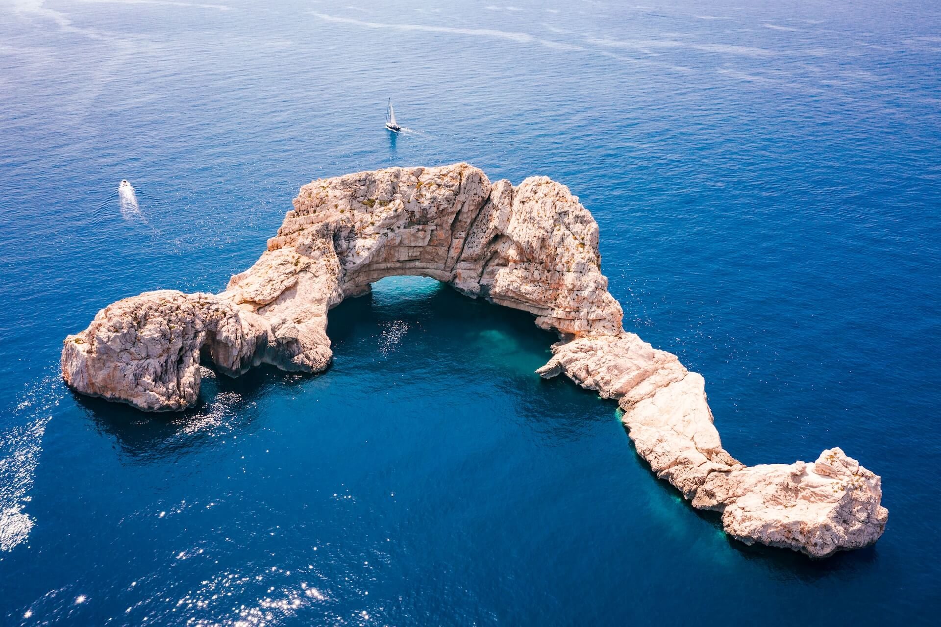 Ibiza ö reseguide, Spanien
