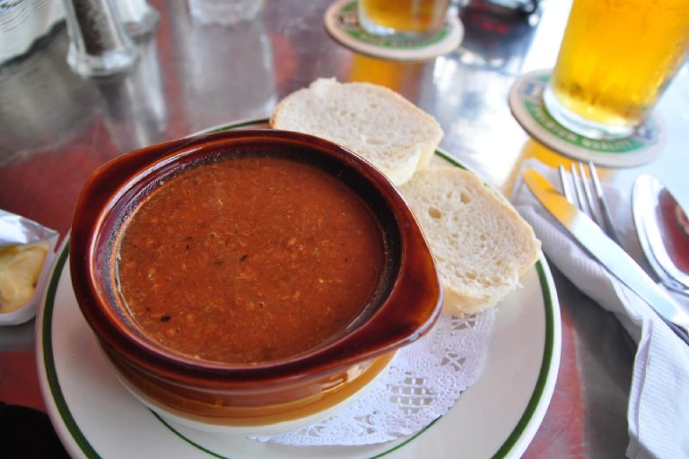 The Best Local Foods to Eat in Bermuda
