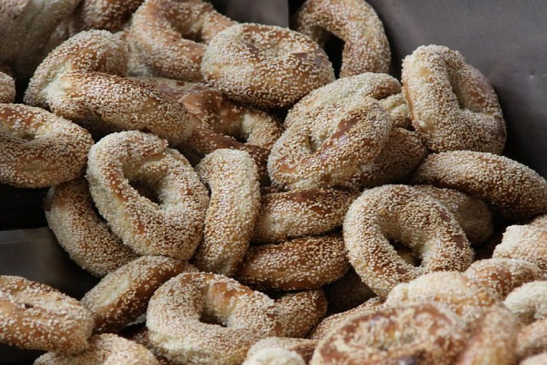The Best Local Foods to Eat in Montreal- Bagels
