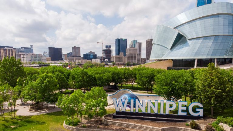 Winnipeg Travel Guide