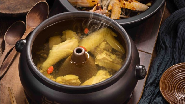 The Best Local Foods to Eat in Kunming